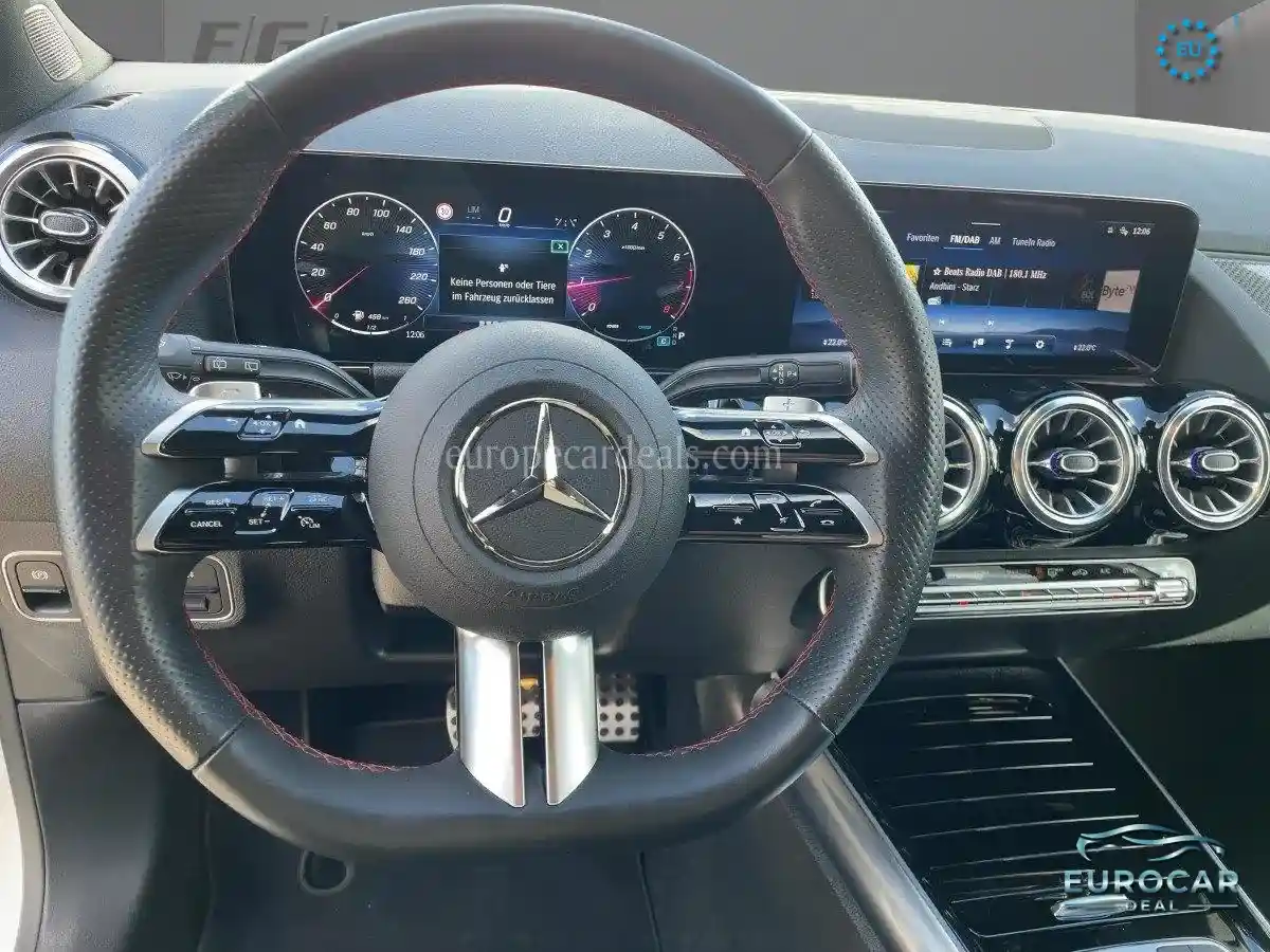 Mercedes-Benz B 220