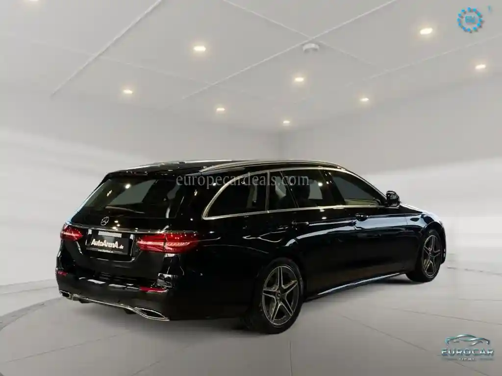 Mercedes-Benz E 220