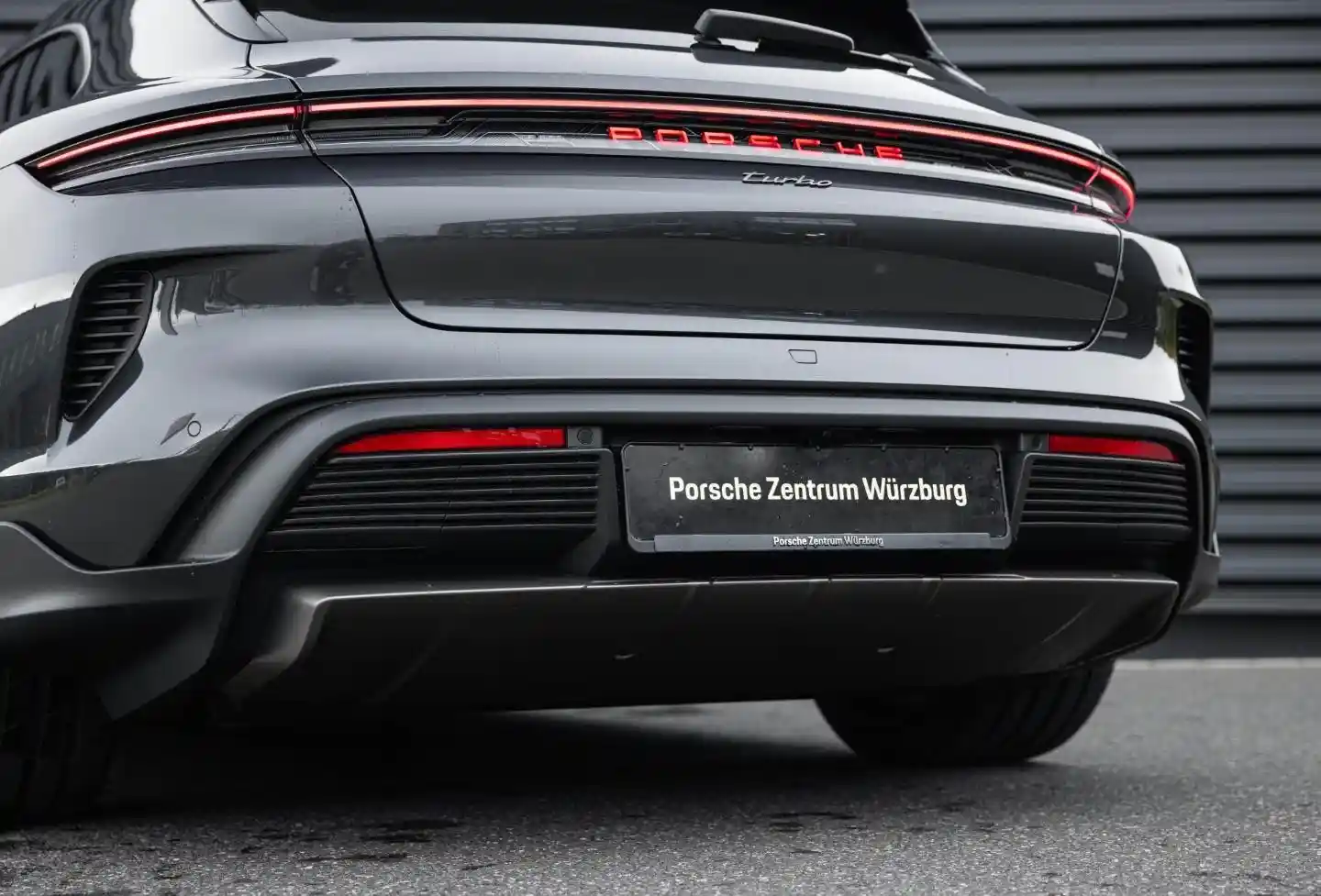 Porsche Taycan