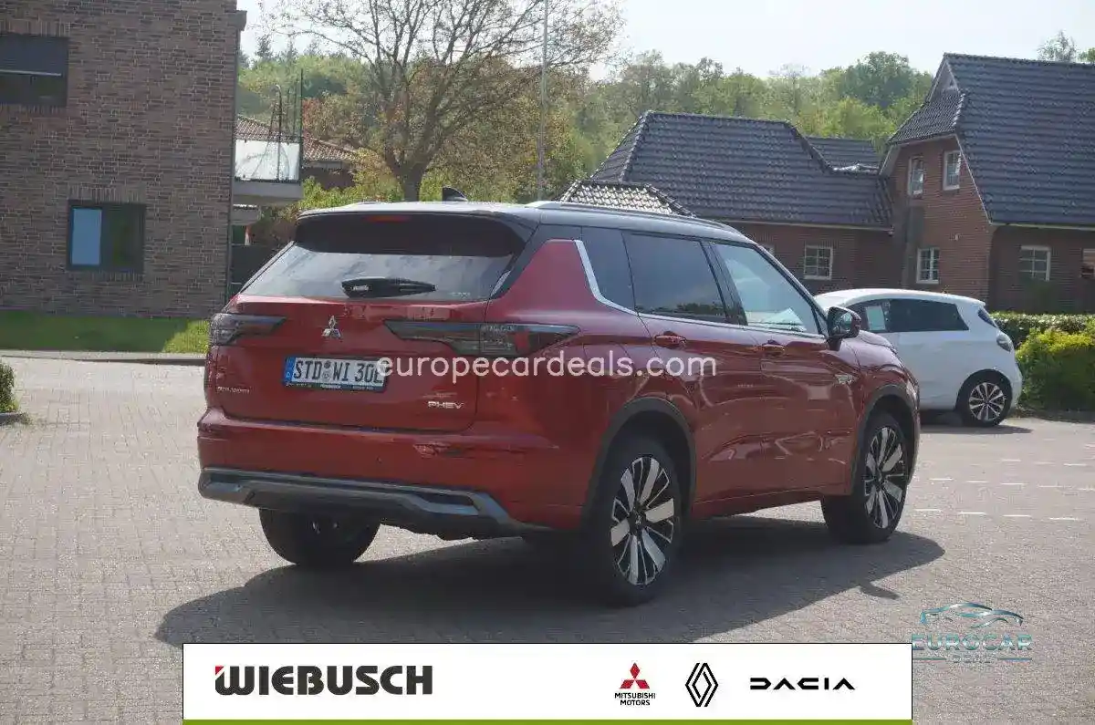 Mitsubishi Plug-in Hybrid Outlander