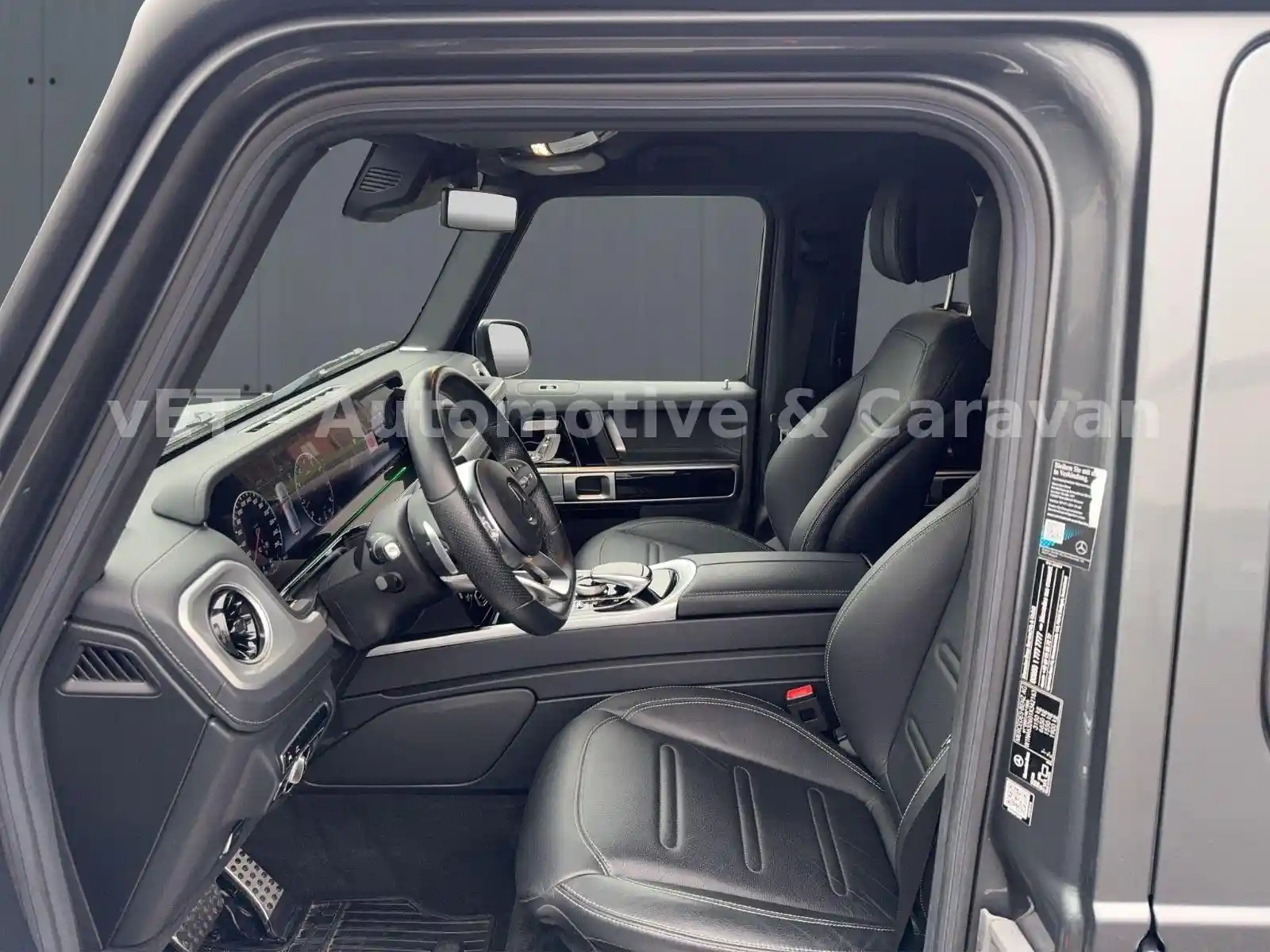Mercedes-Benz G 500