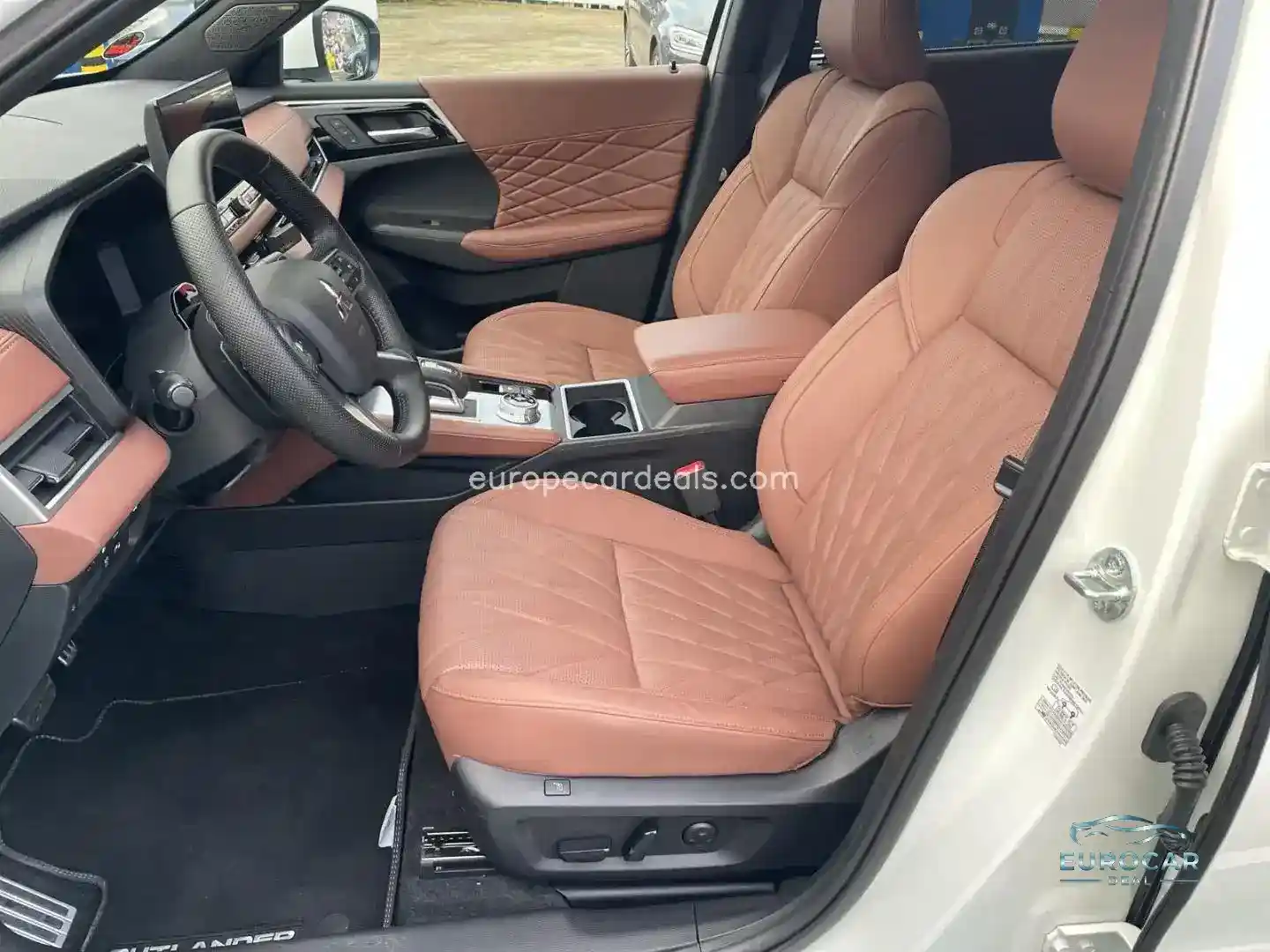 Mitsubishi Plug-in Hybrid Outlander