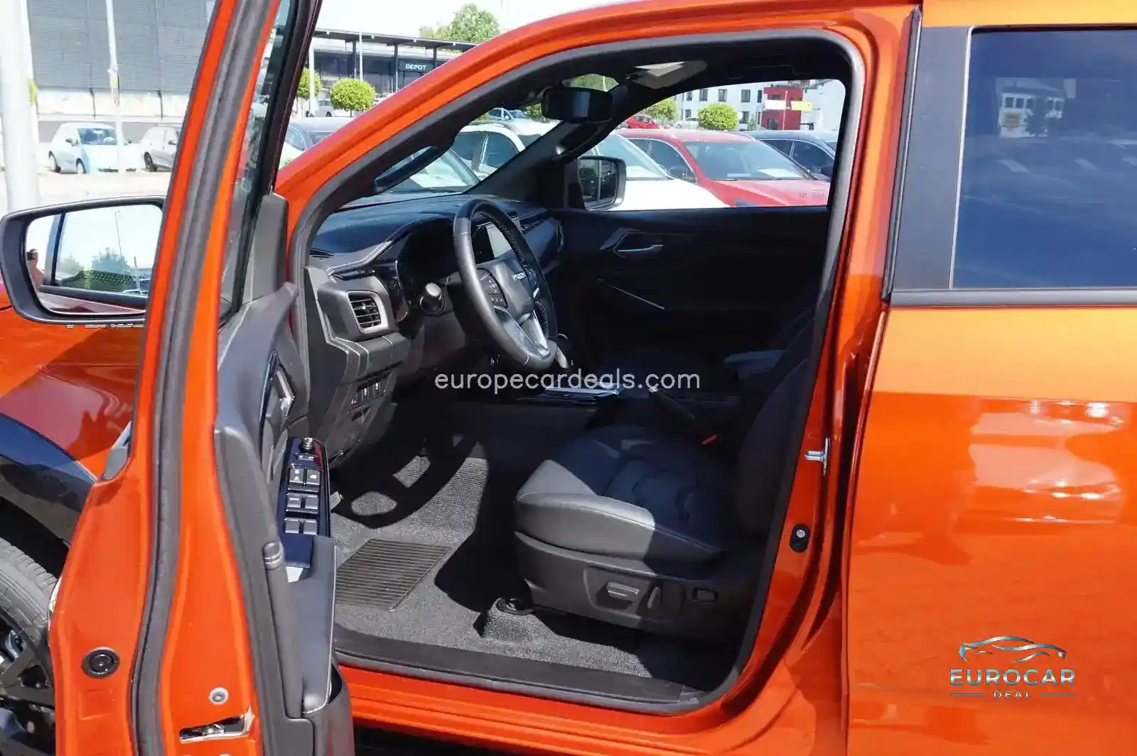 Double Cap 4WD V-Cross A/T *AKTION*