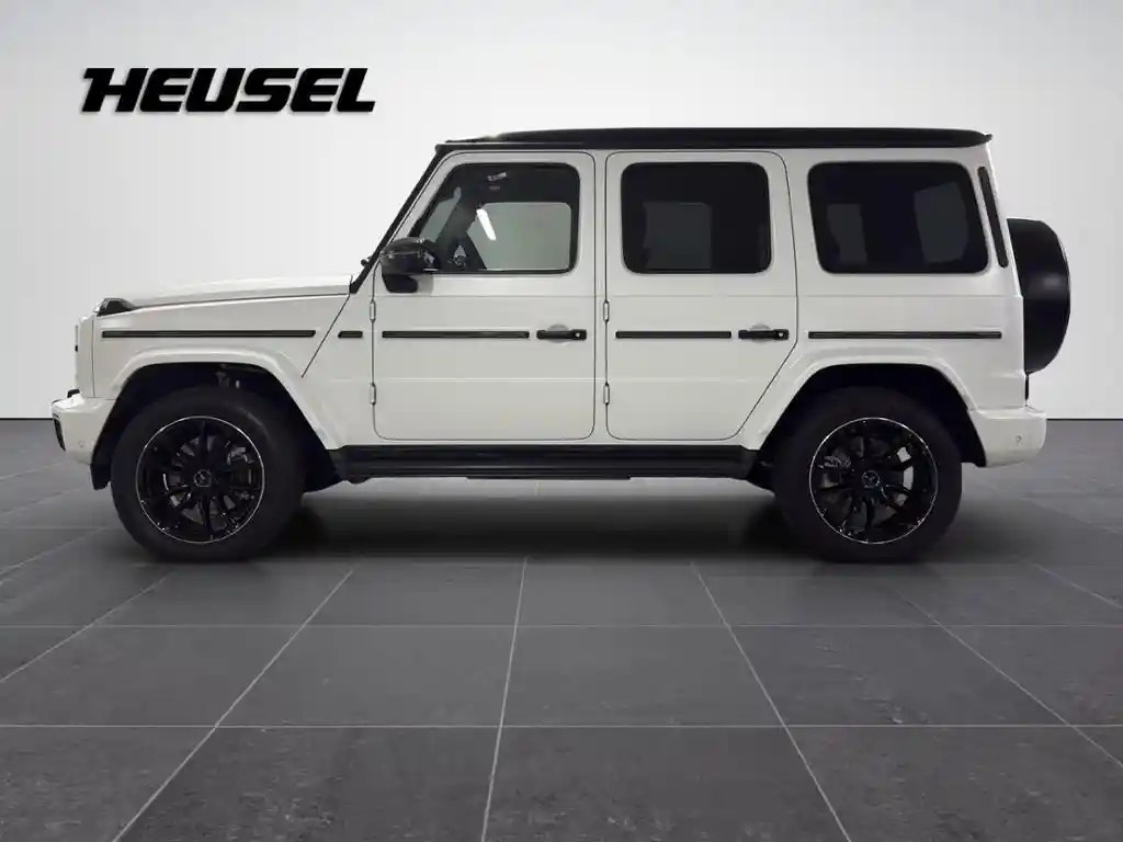 Mercedes-Benz G 500