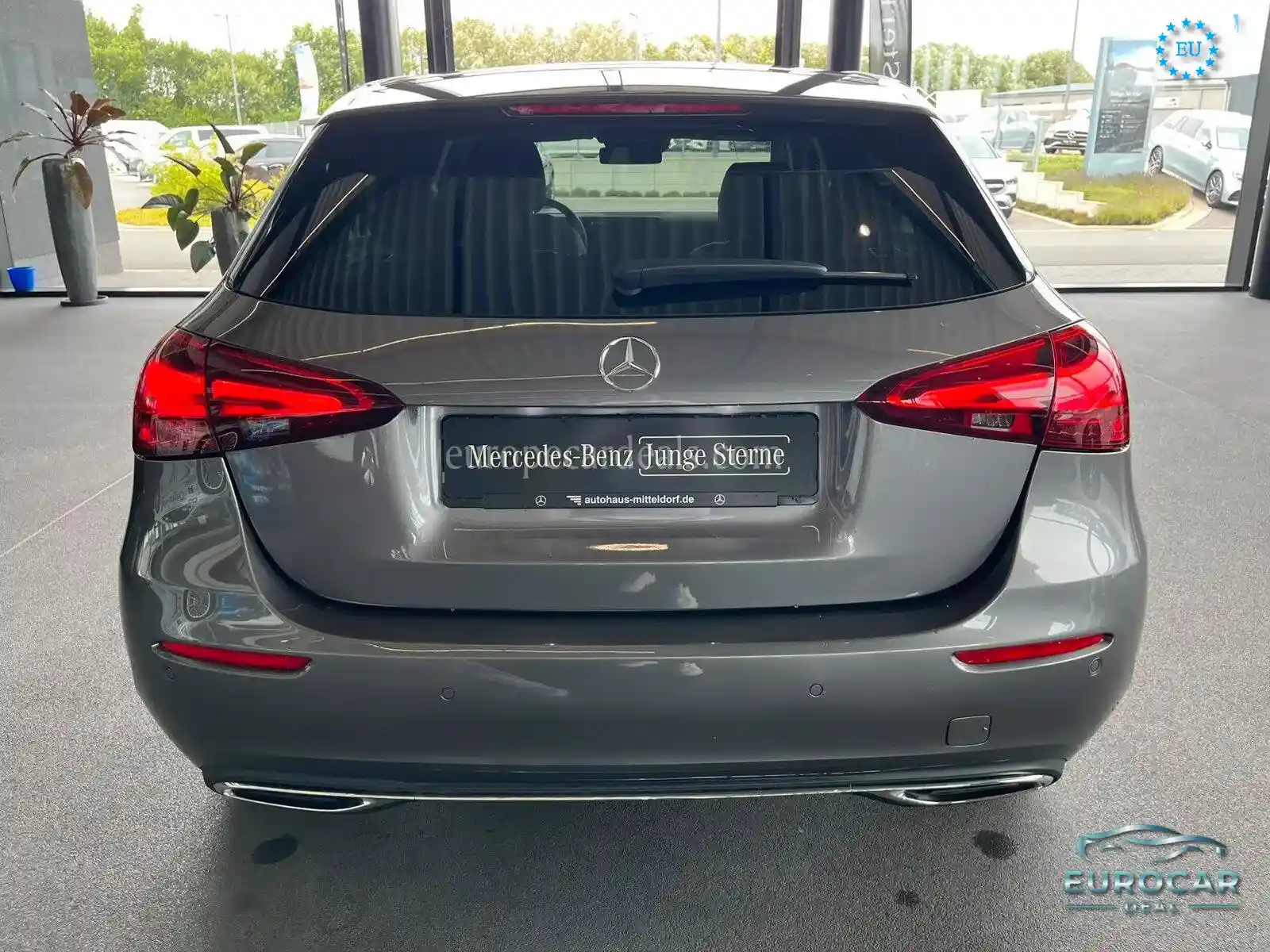 Mercedes-Benz A 200