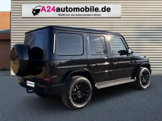 Mercedes-Benz G 500