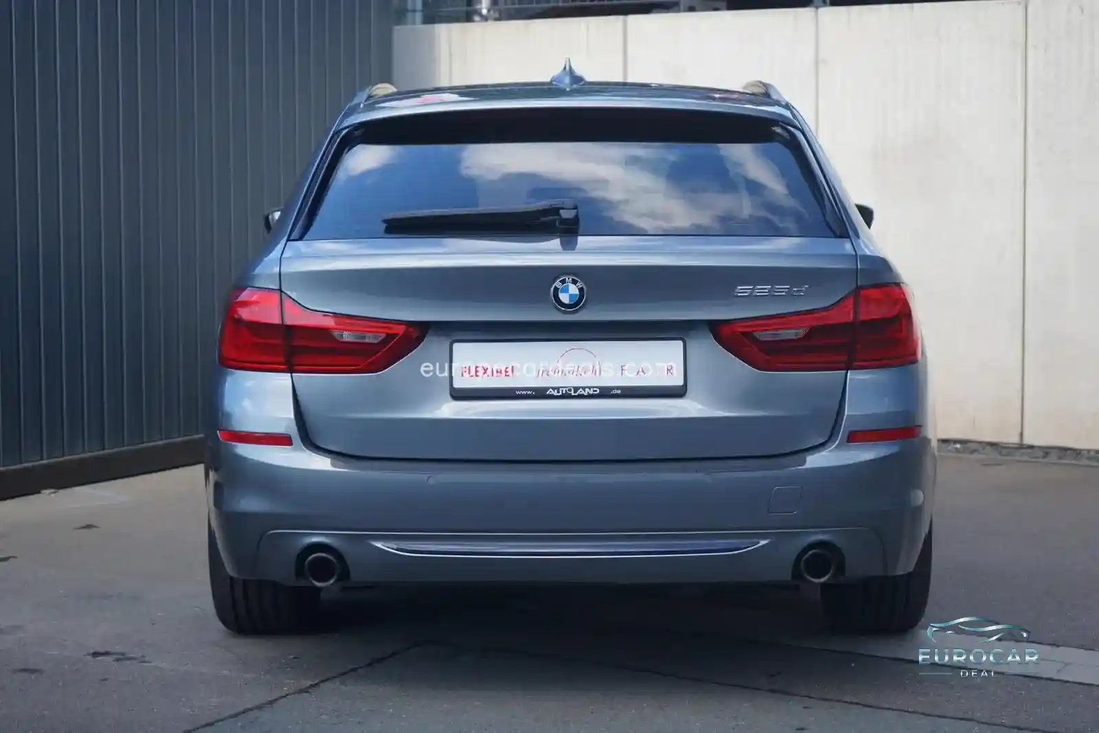 BMW 525