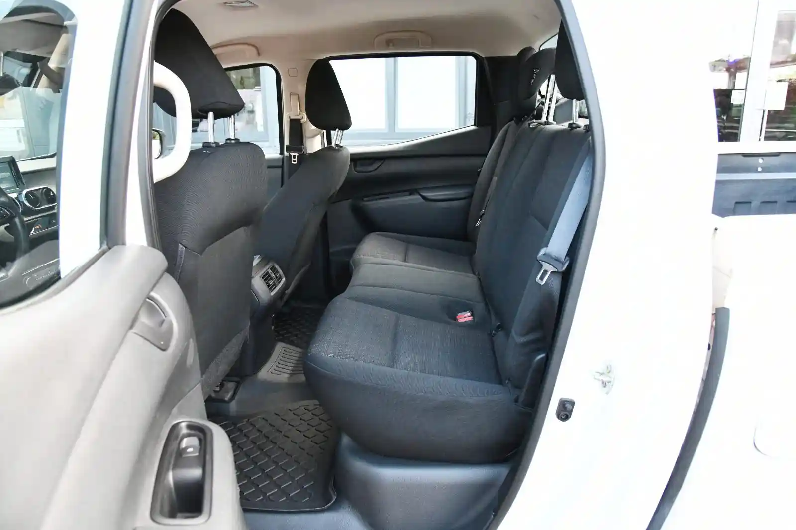Mercedes-Benz X 220