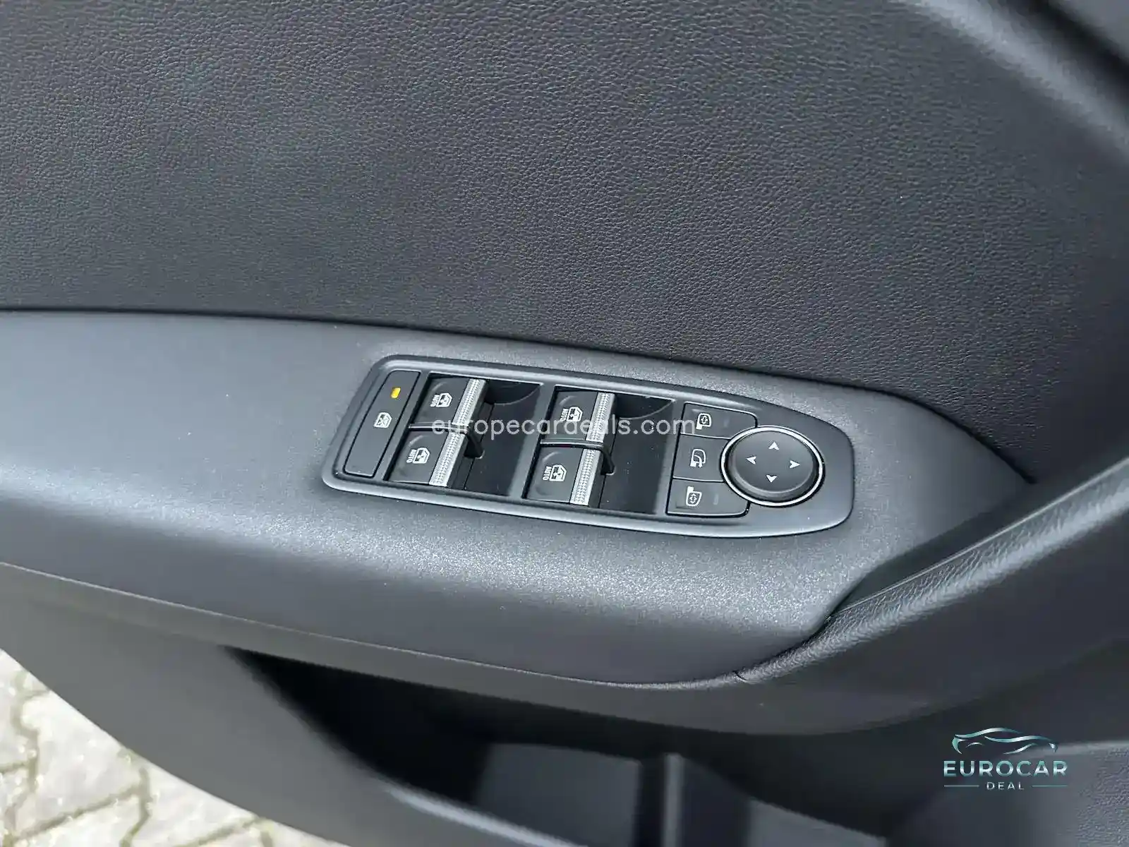 Mitsubishi Grandis
