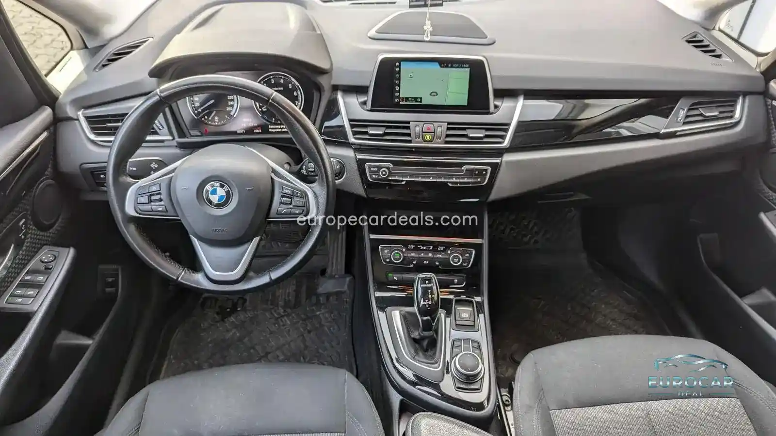 BMW 218