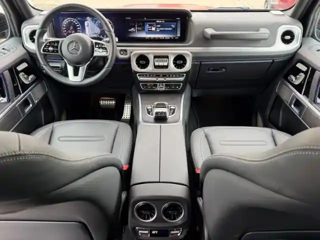 Mercedes-Benz G 500
