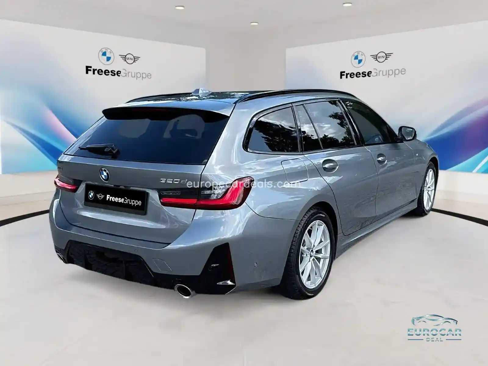 BMW 320