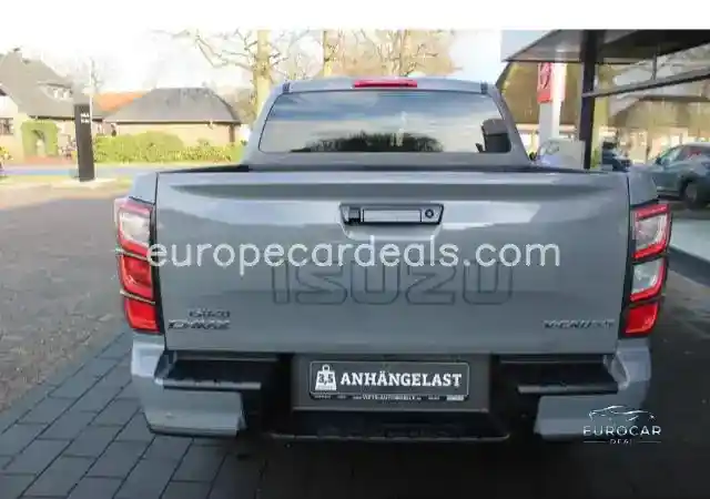 4×4 Double Cab V-CROSS Automatik
