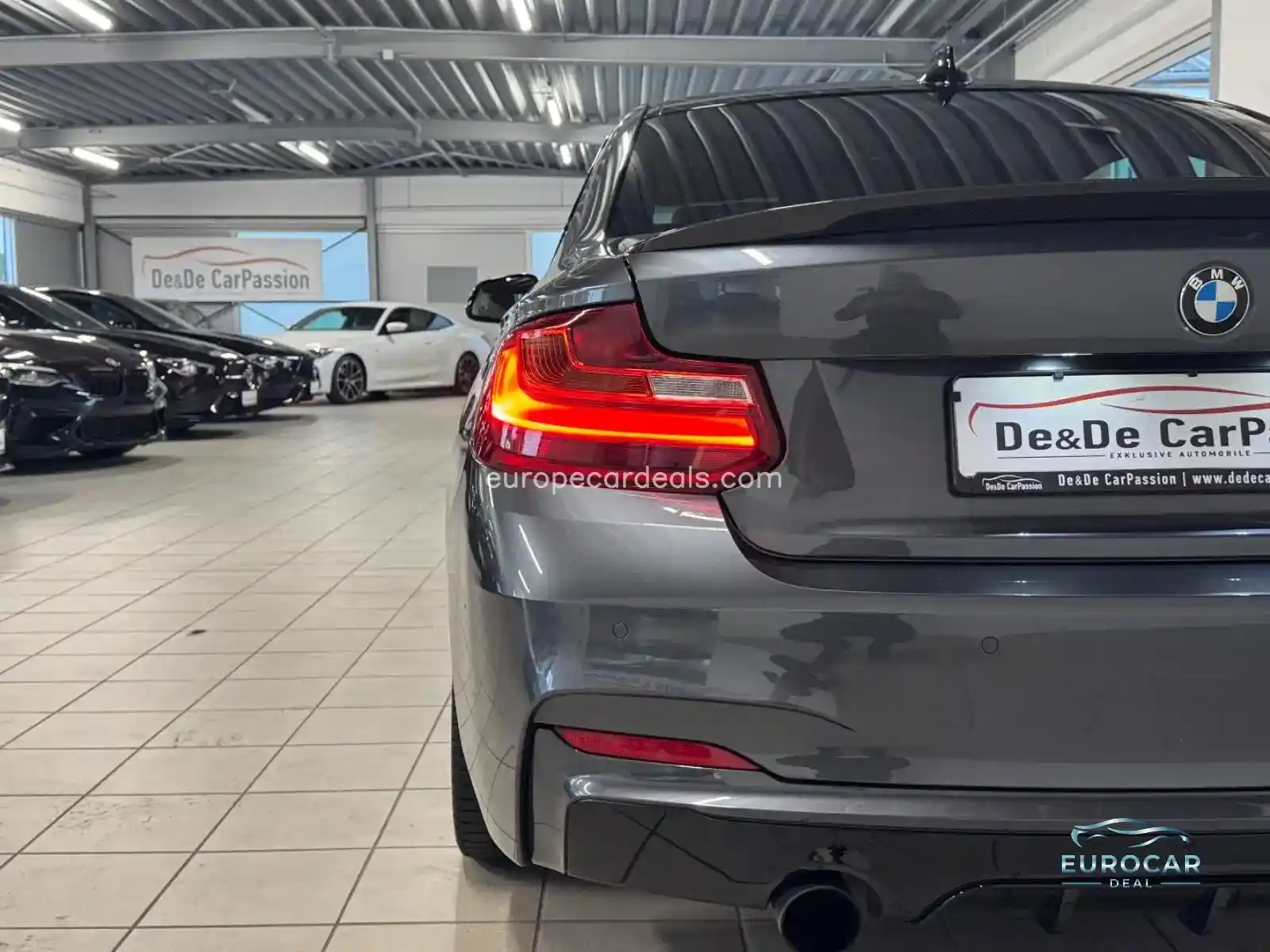 BMW M240i