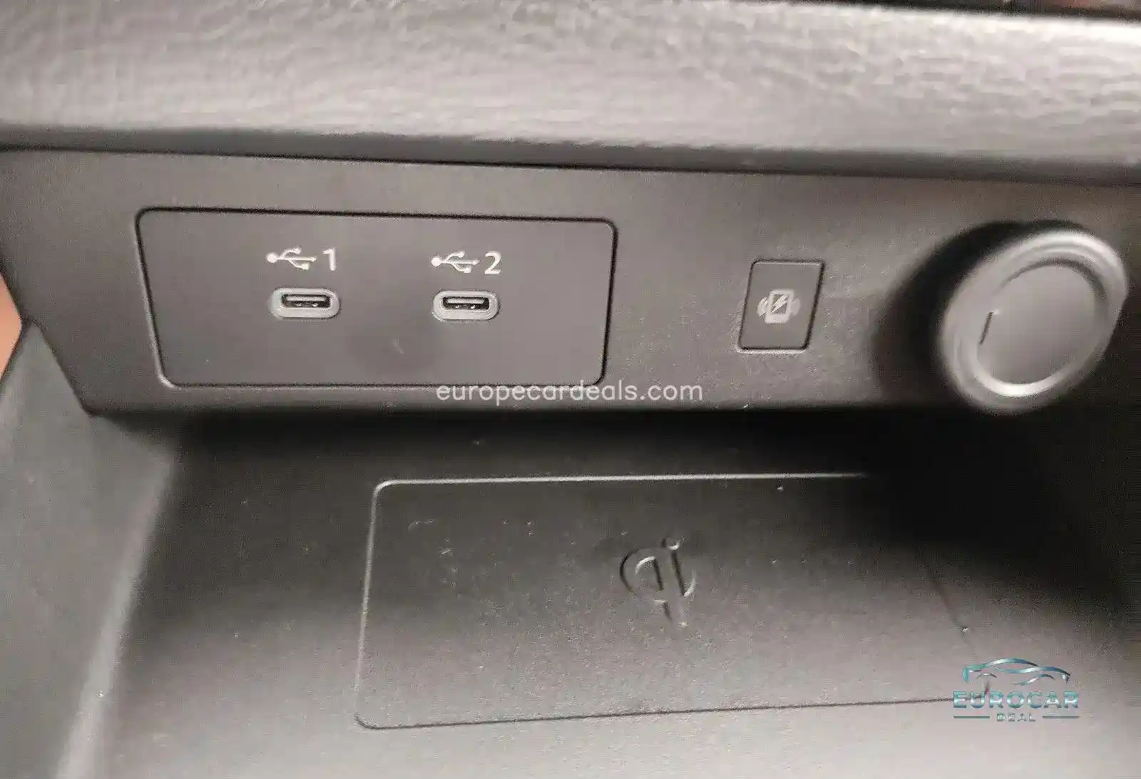 Mitsubishi Plug-in Hybrid Outlander