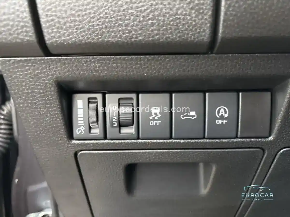 1.9 D SINGLE CAB L 4WD AT MY25