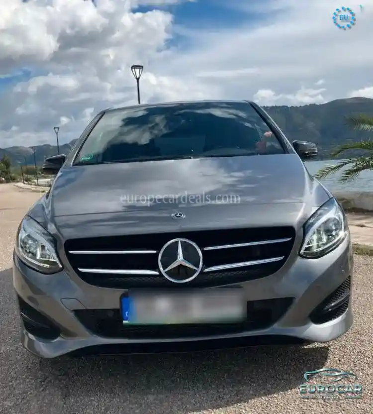 Mercedes-Benz B 220