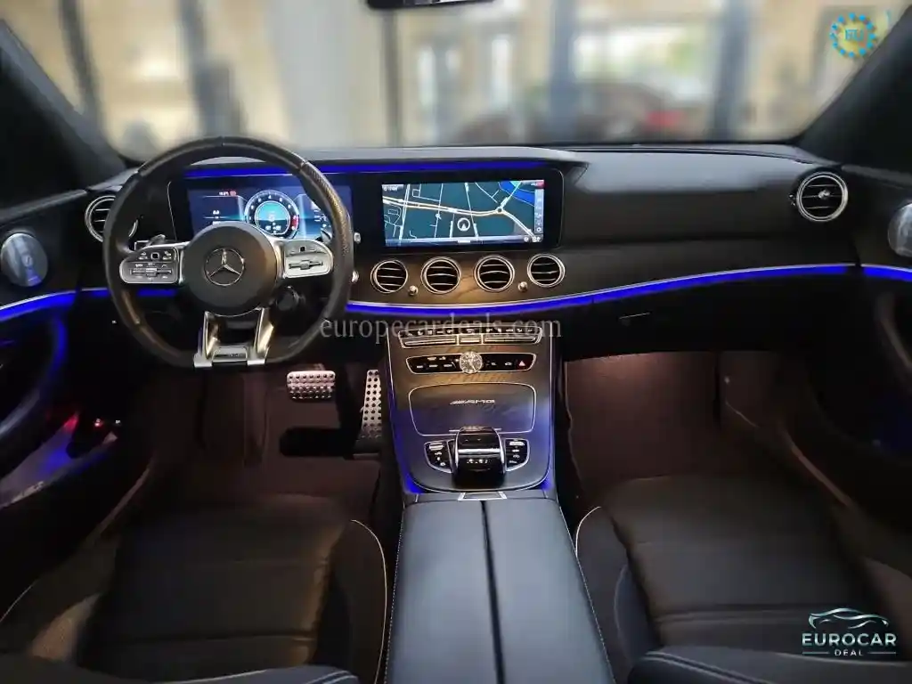 Mercedes-Benz E 63 AMG