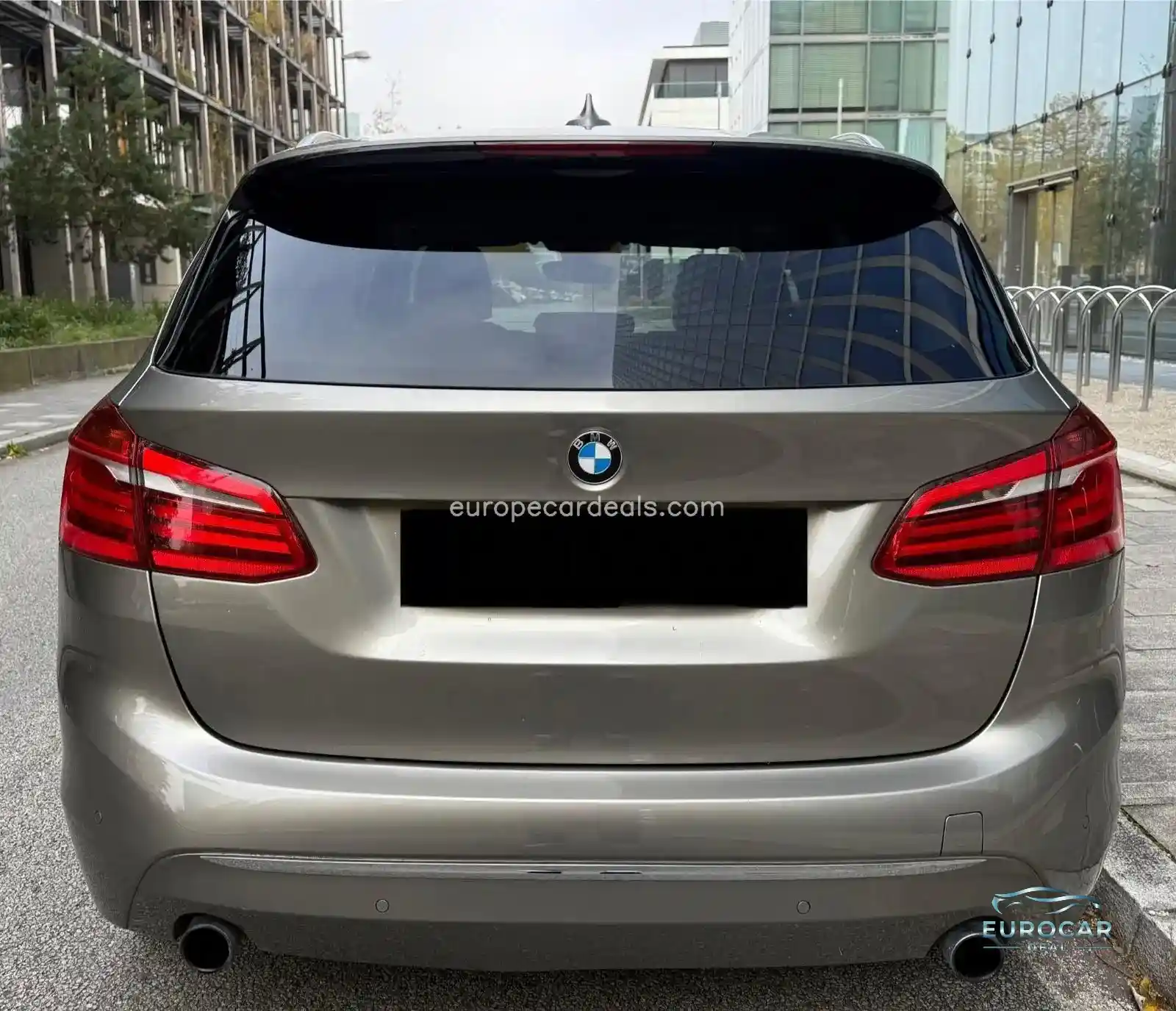 BMW 220