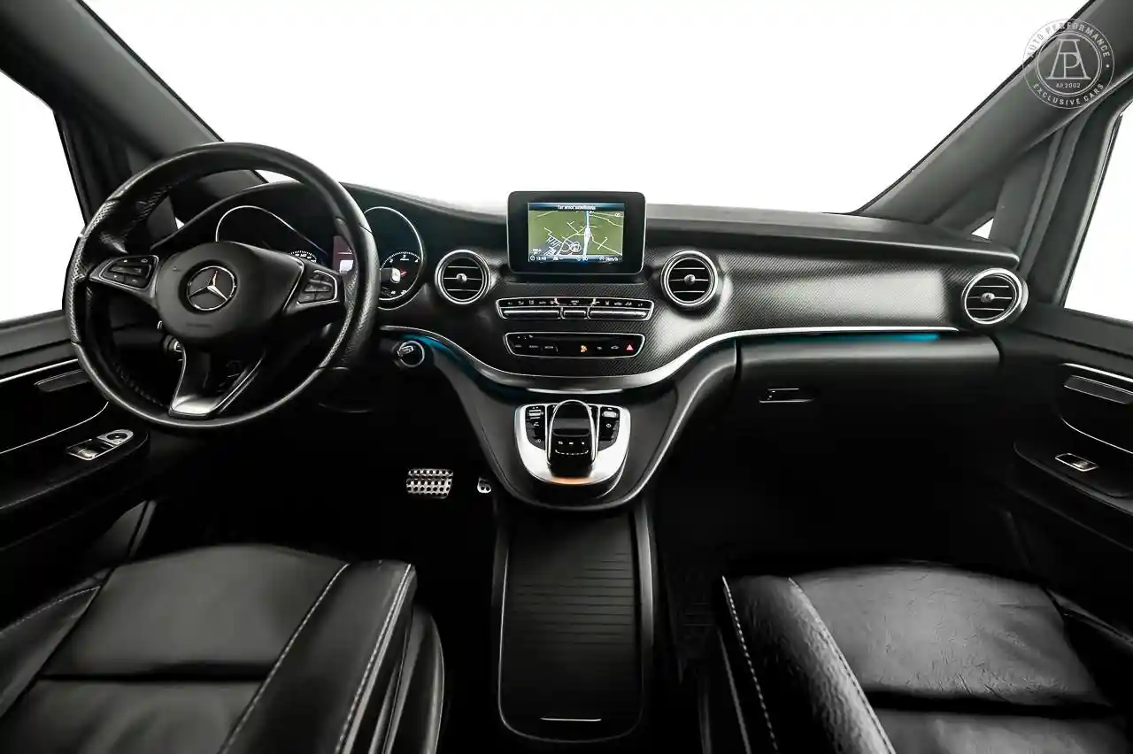 Mercedes-Benz V 200