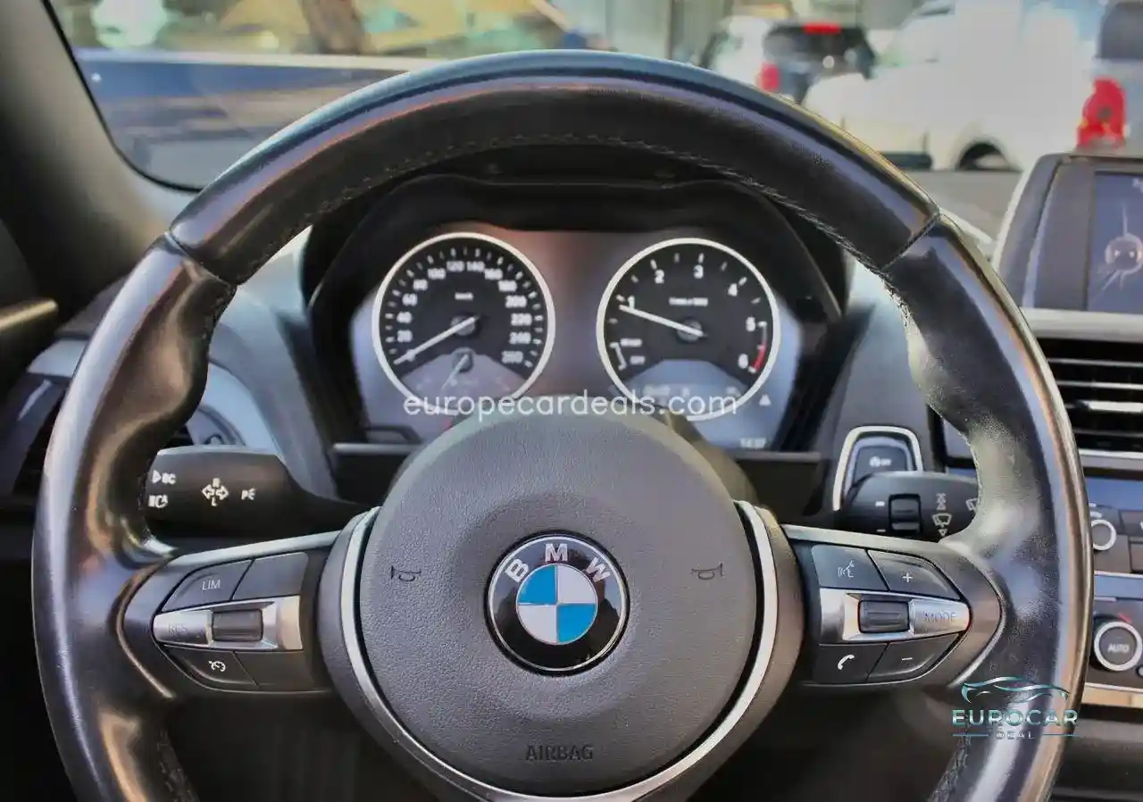BMW 220