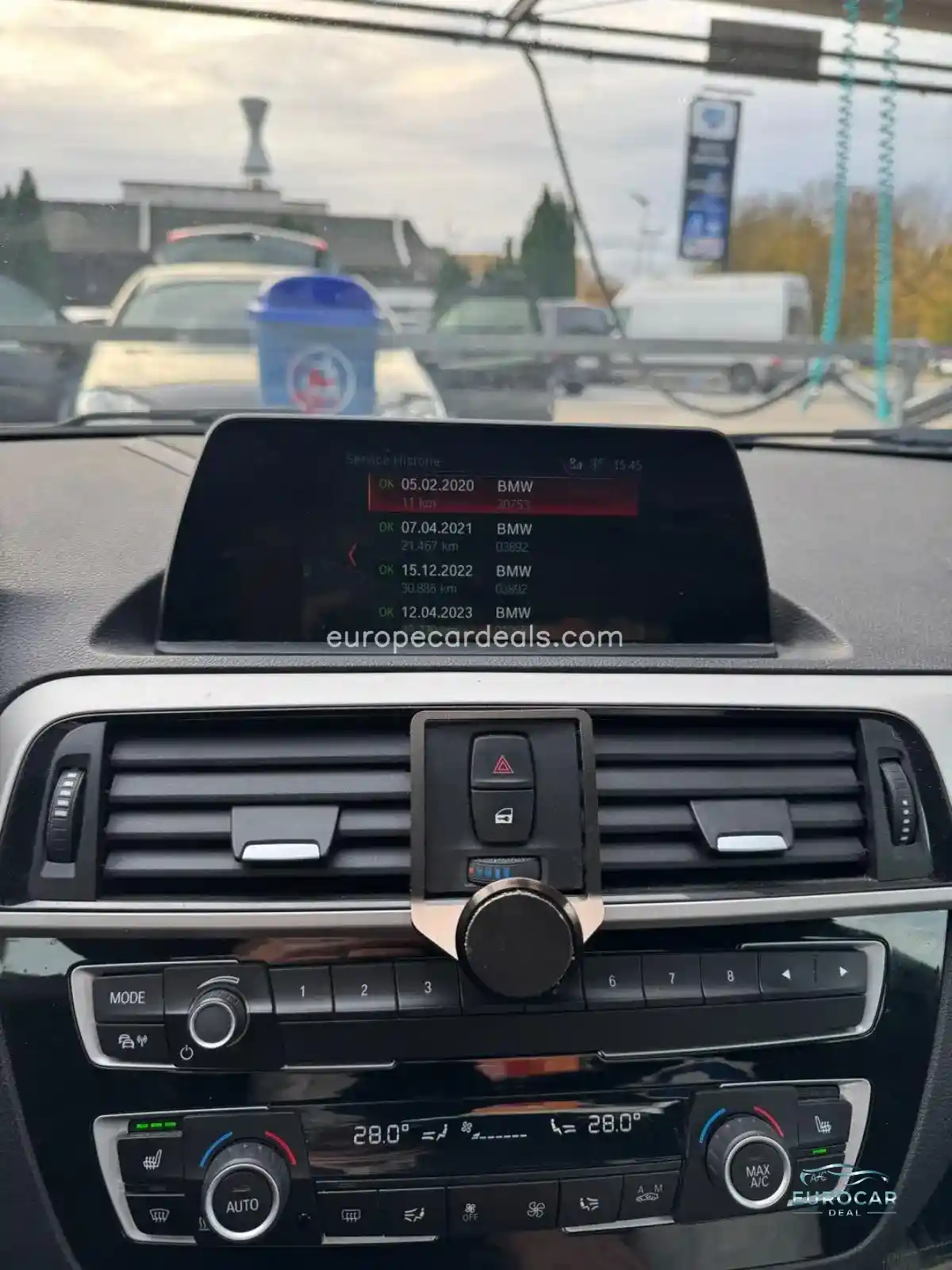 BMW 218