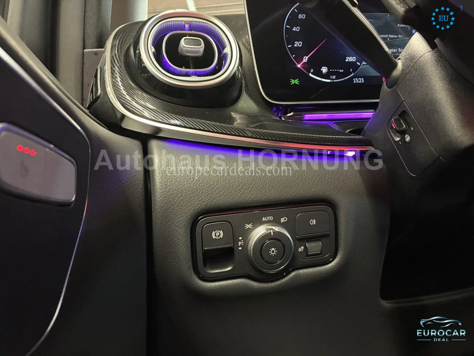 Mercedes-Benz V 220