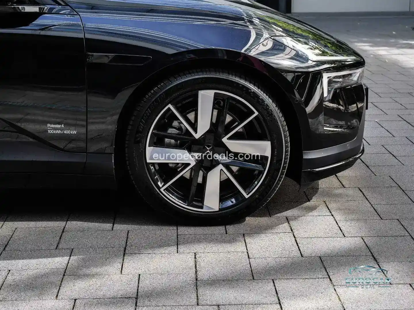 Polestar 4
