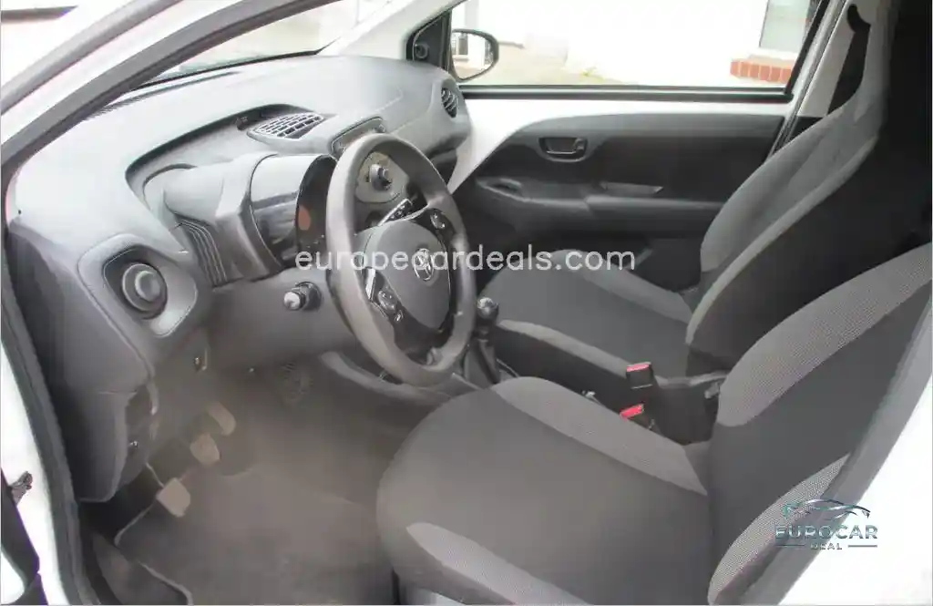 Toyota Aygo (X)