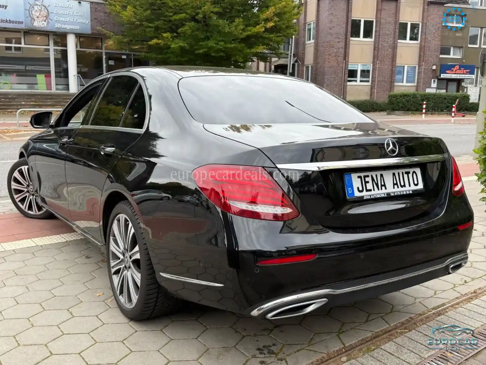 Mercedes-Benz E 220