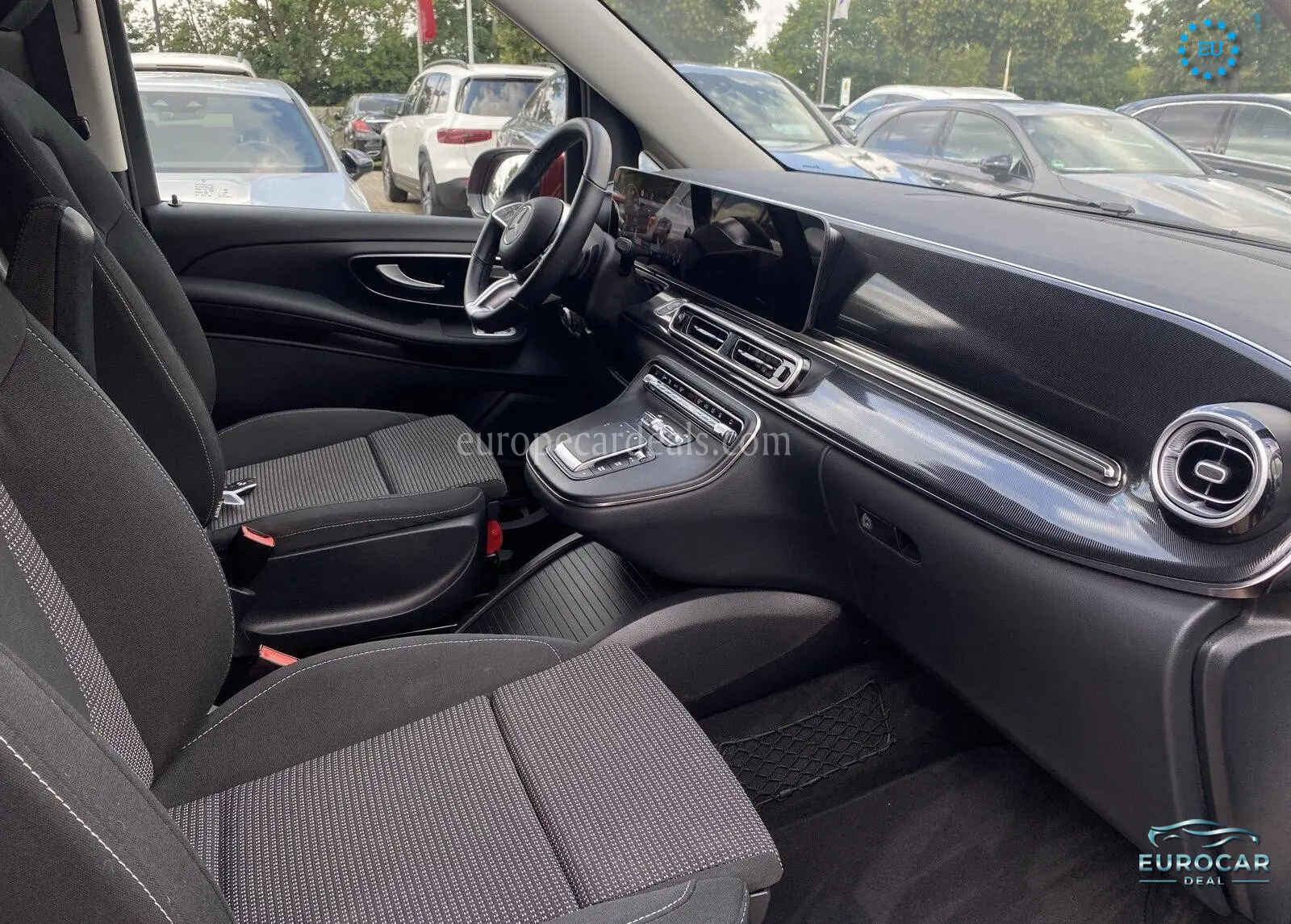 Mercedes-Benz V 220