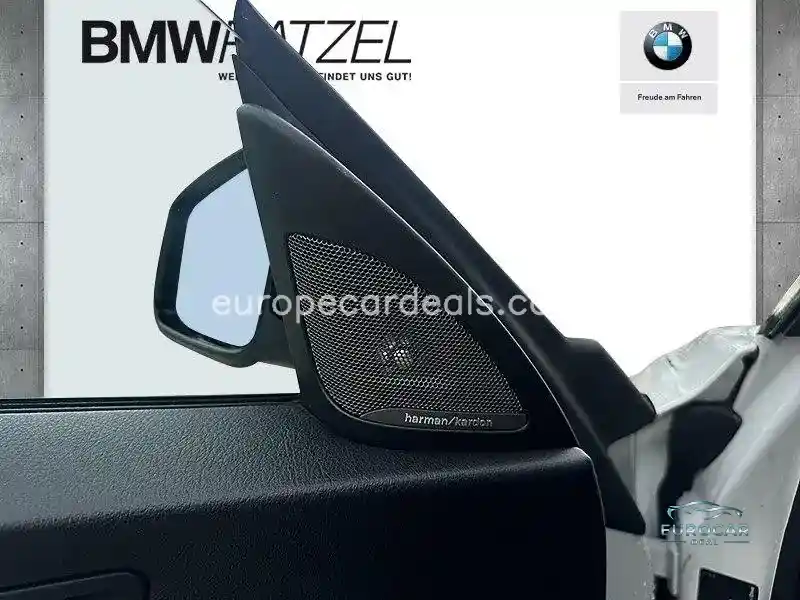 BMW 230
