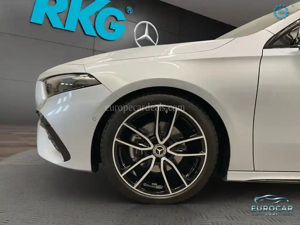 Mercedes-Benz A 200