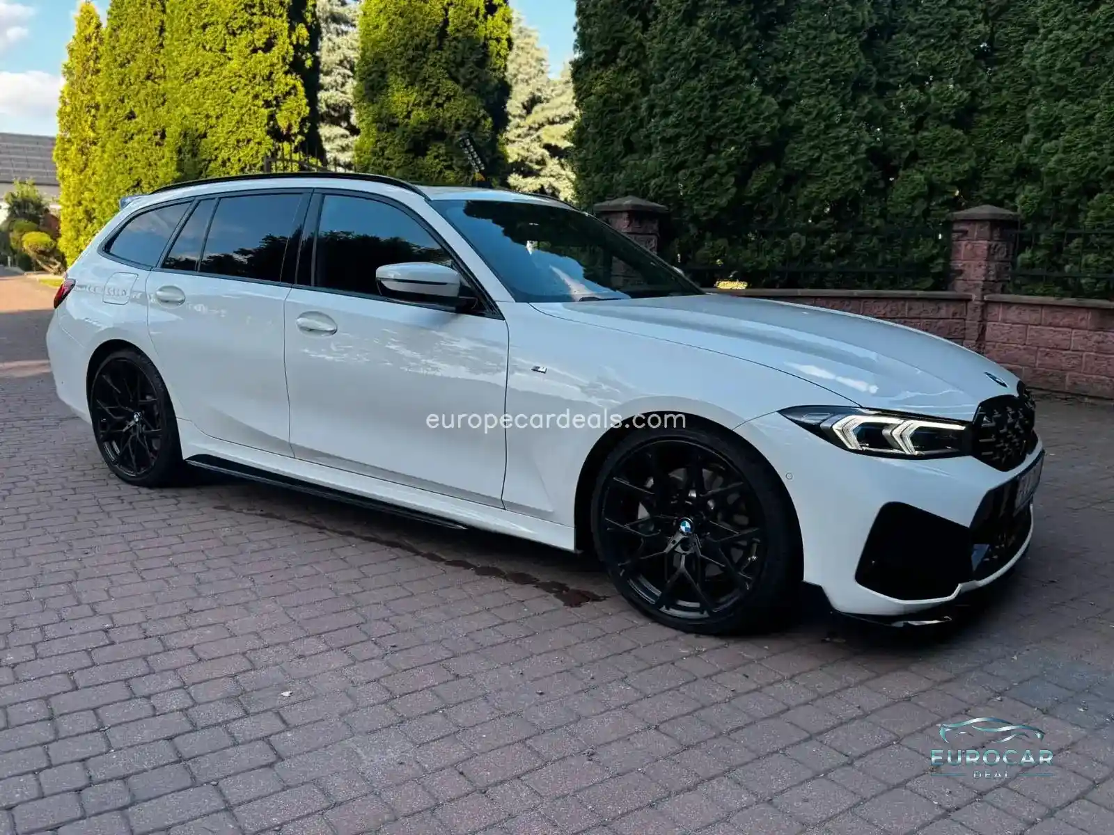 BMW 330