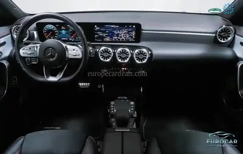 Mercedes-Benz CLA 35 AMG Shooting Brake