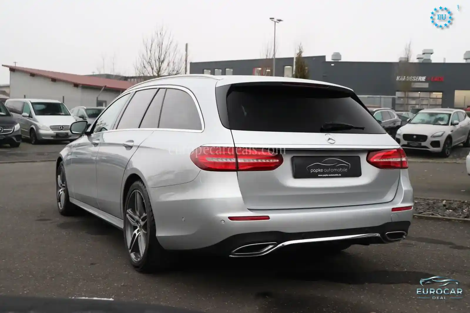 Mercedes-Benz E 220