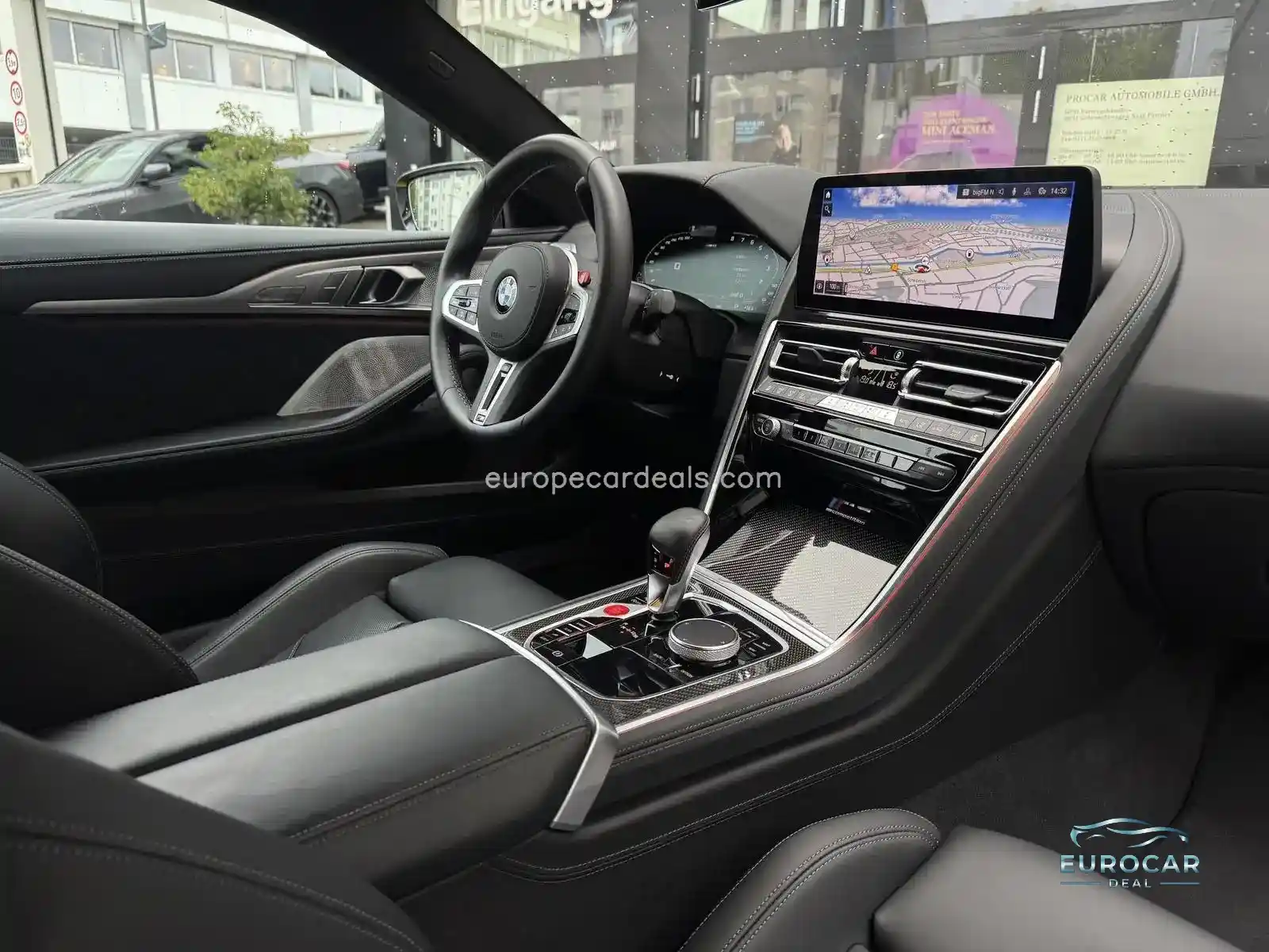 BMW M8