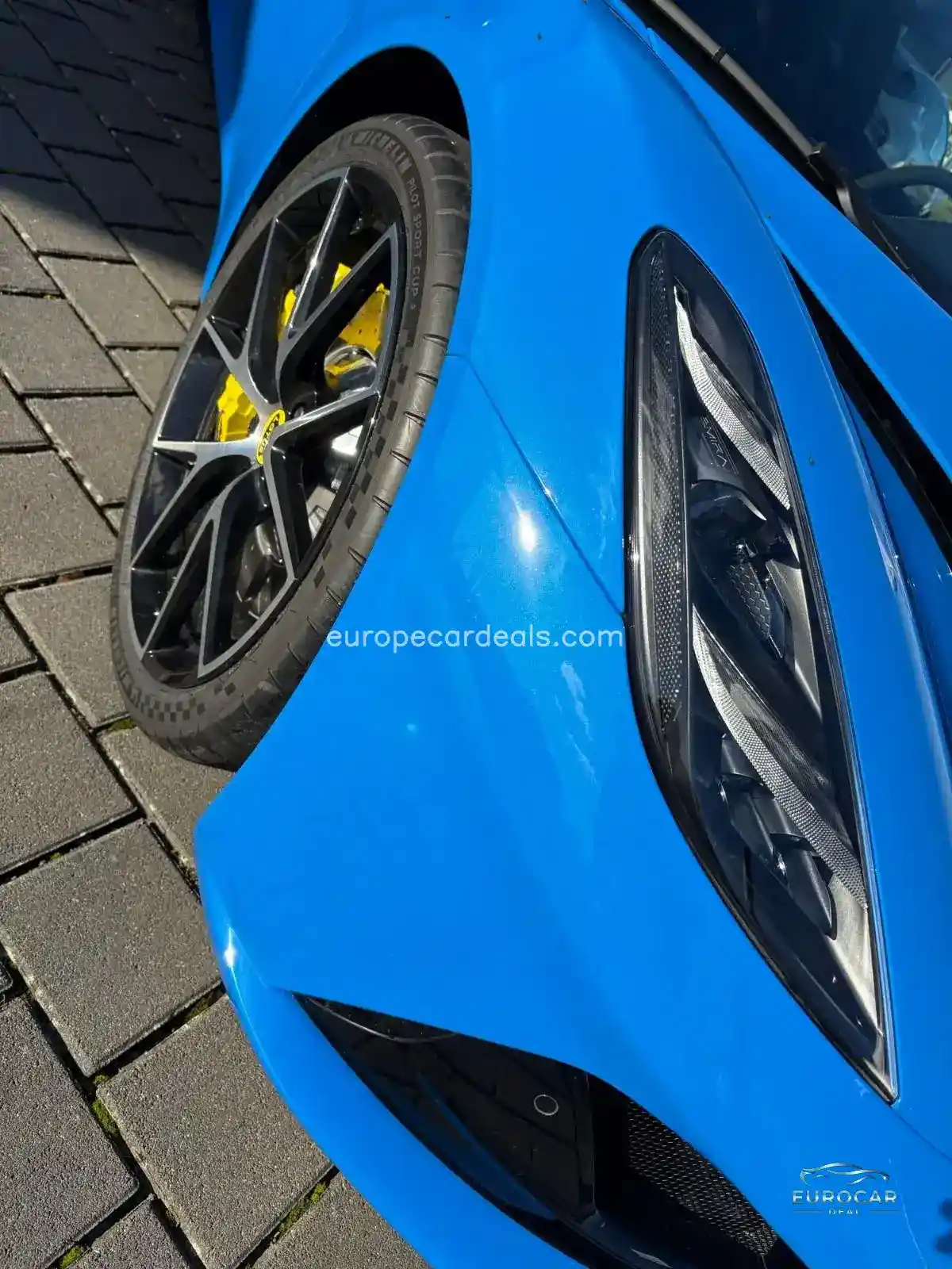 Lotus Emira