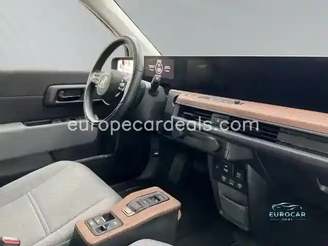 Honda e