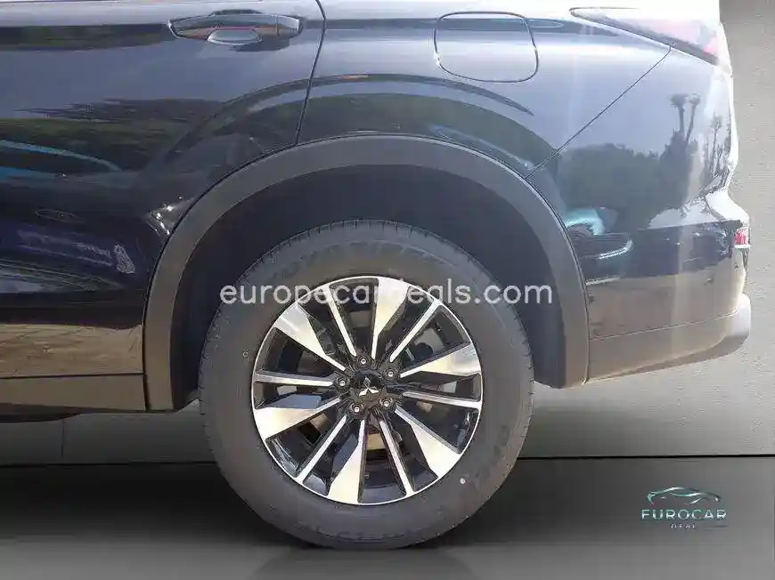 Mitsubishi Plug-in Hybrid Outlander