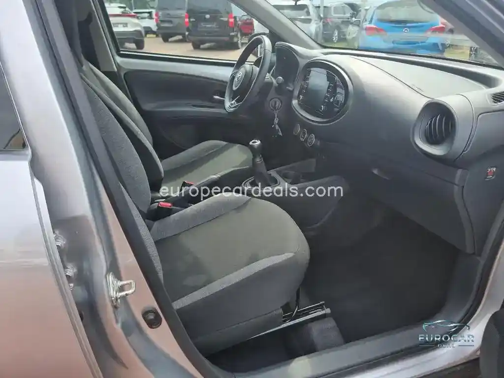 Toyota Aygo (X)