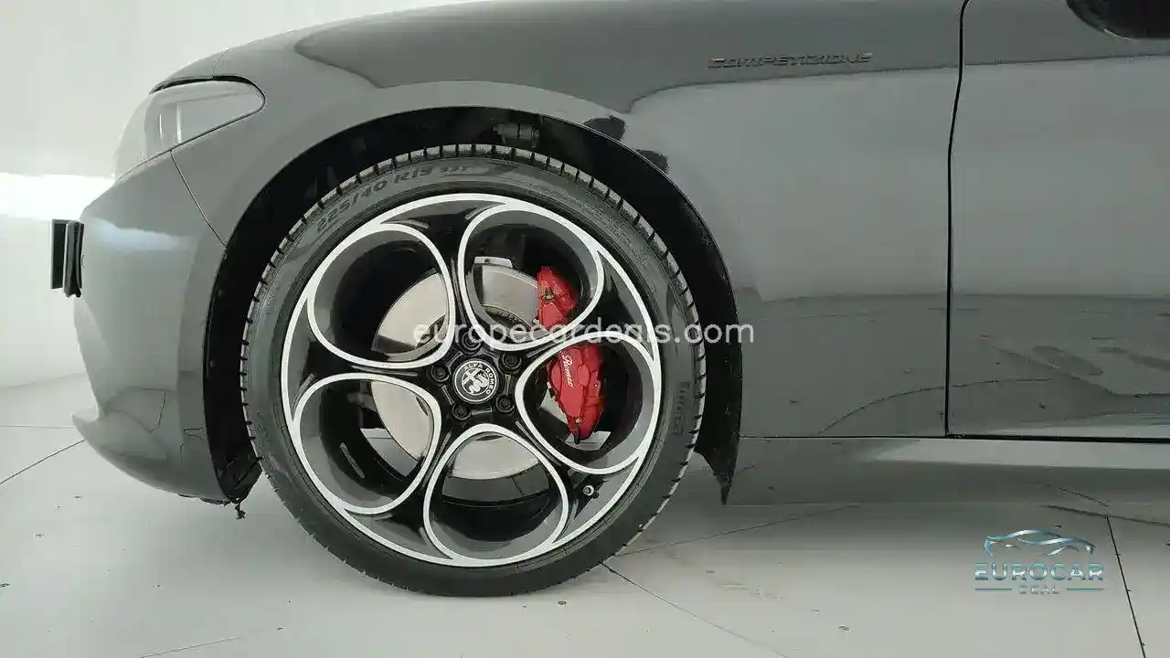 Alfa Romeo Giulia