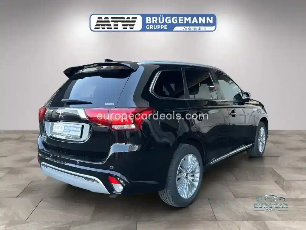 Mitsubishi Plug-in Hybrid Outlander