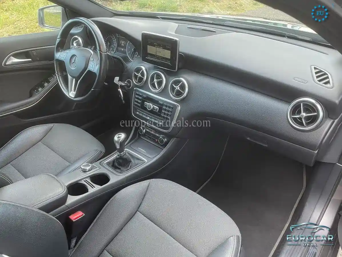 Mercedes-Benz A 180