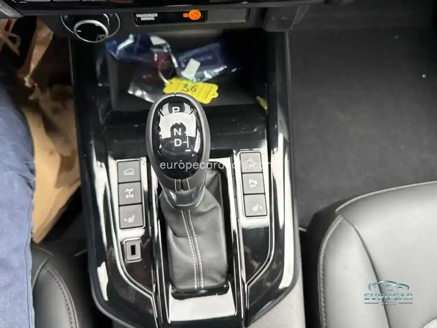 Space Cab 4WD Autm. V-Cross