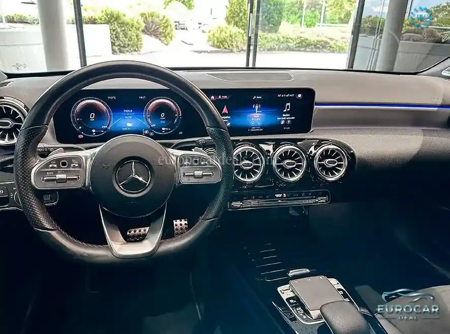 Mercedes-Benz A 250