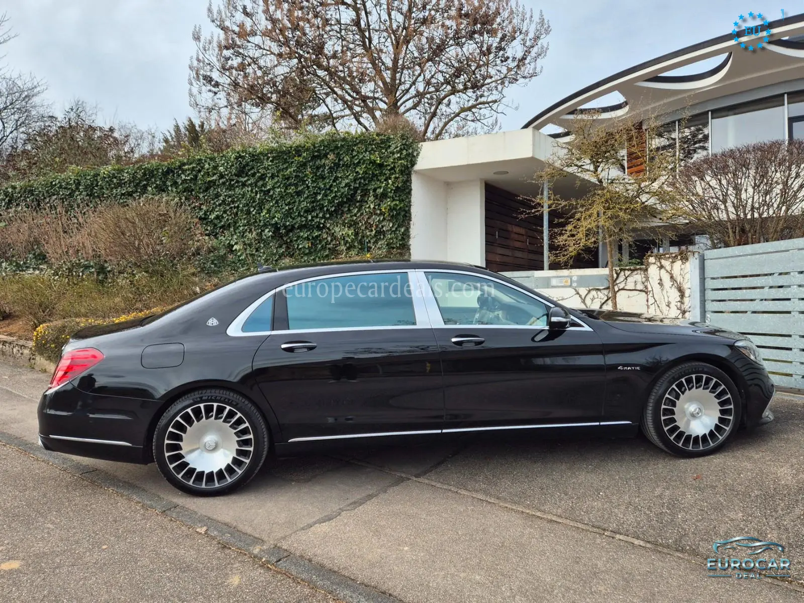 Mercedes-Benz S 560