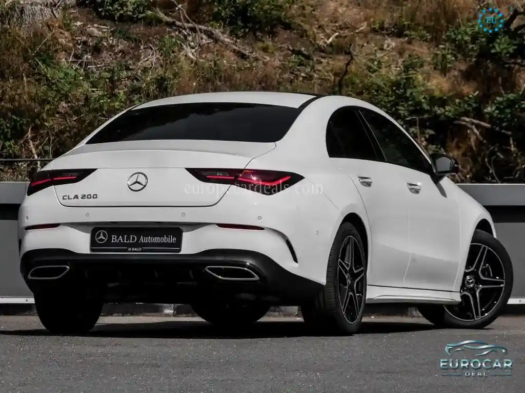 Mercedes-Benz CLA 200