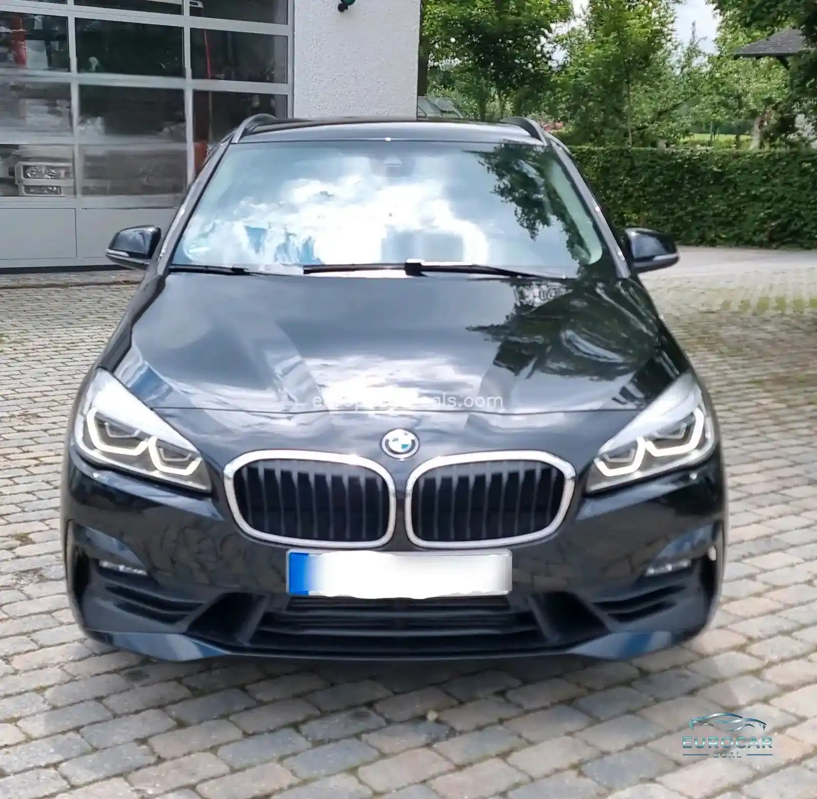 BMW 220