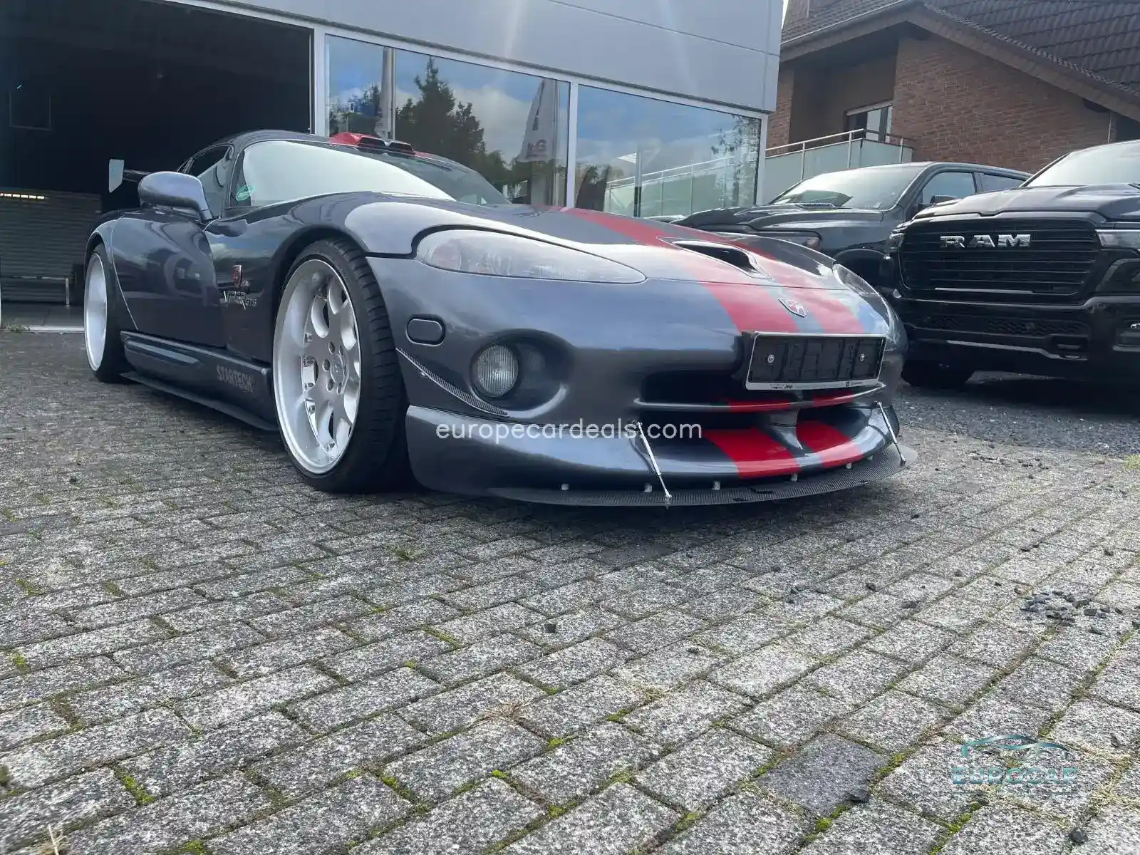 Dodge Viper